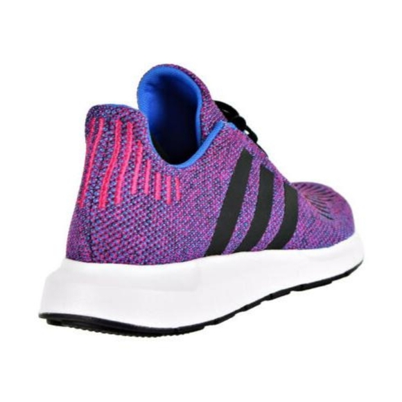 Adidas Swift Run Size 5 youth/7 in women - Picture 3 of 10